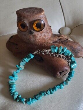 Turquoise Howlite Gemstone Chip Anklet